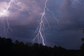 LightningFeature