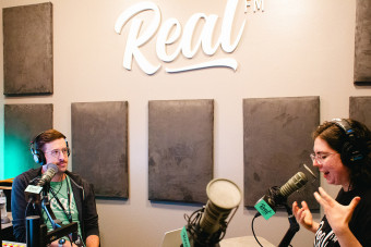 RealFMDJs